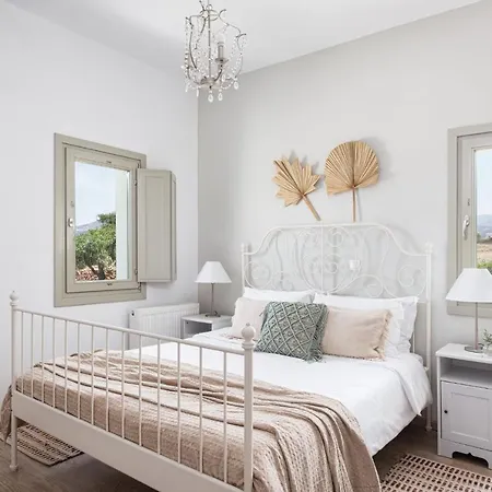 Sea Senses Luxury Paros Apartment *